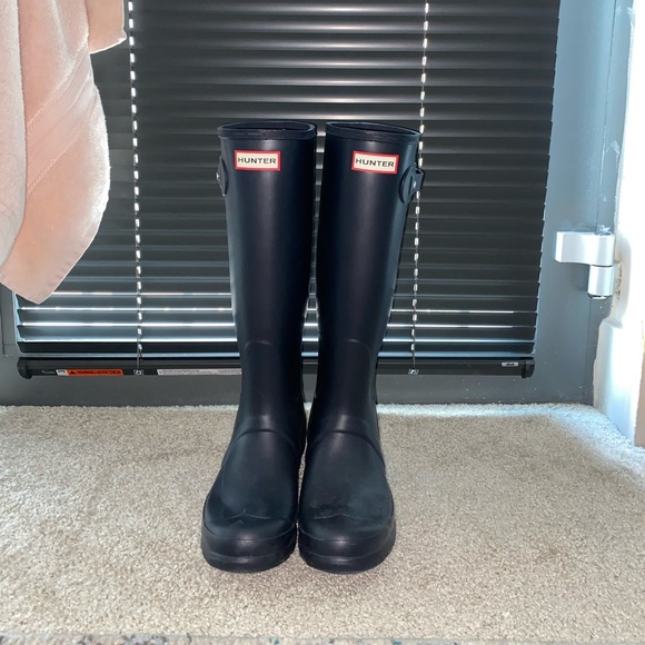 navy blue hunter boots - Picture 4 of 4